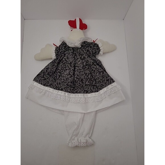 Vintage Handmade Mother Hen and Chick, 23” Long With “Dress Pouch” Hand Covering - Picture 11 of 13